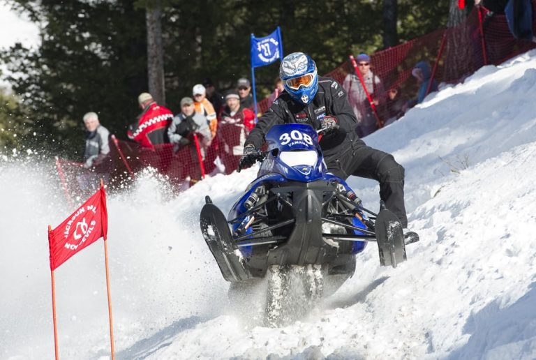 Yamaha 4-Stroke Crests Jackson Hole