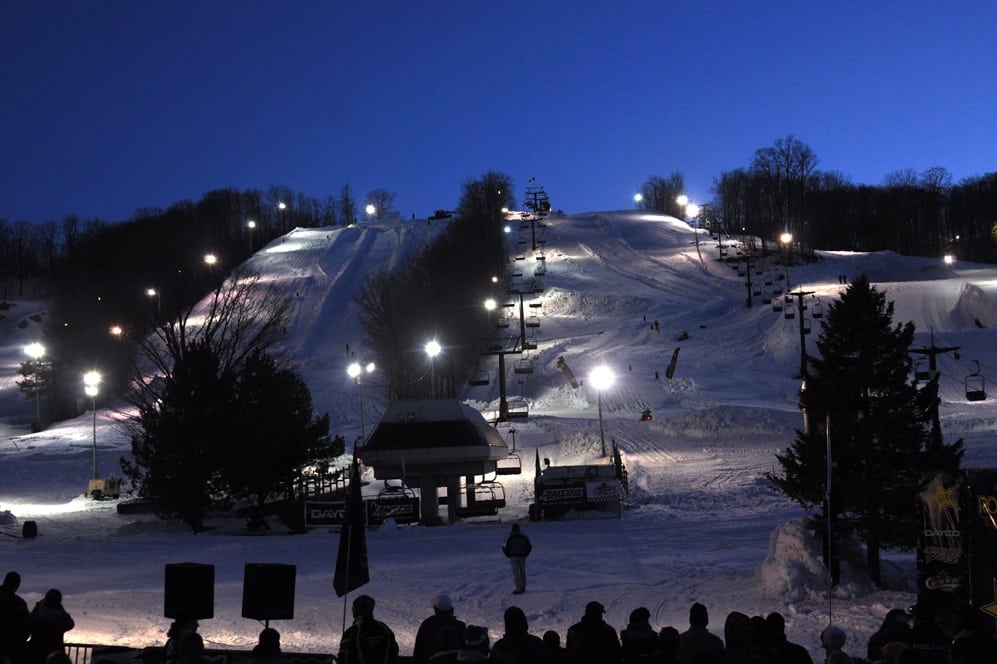 Huge Track Greets Racers at CSRA Horseshoe Valley Year-End Race in Craighurst Huge Track Greets Racers at CSRA Horseshoe Valley Year-End Race in Craighurst