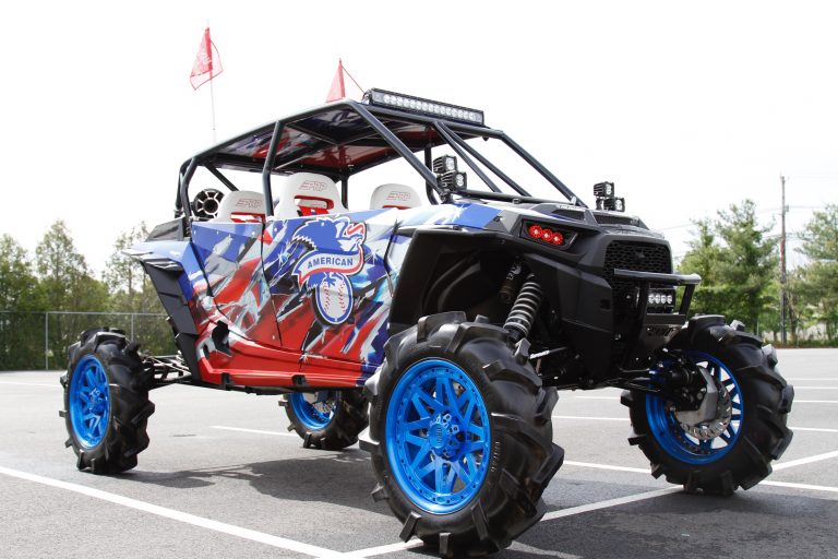 THE FIRST 75 PEOPLE TO ENTER THE HONDA CANADA BOOTH ON FRIDAY OCTOBER 23rd Will WIN