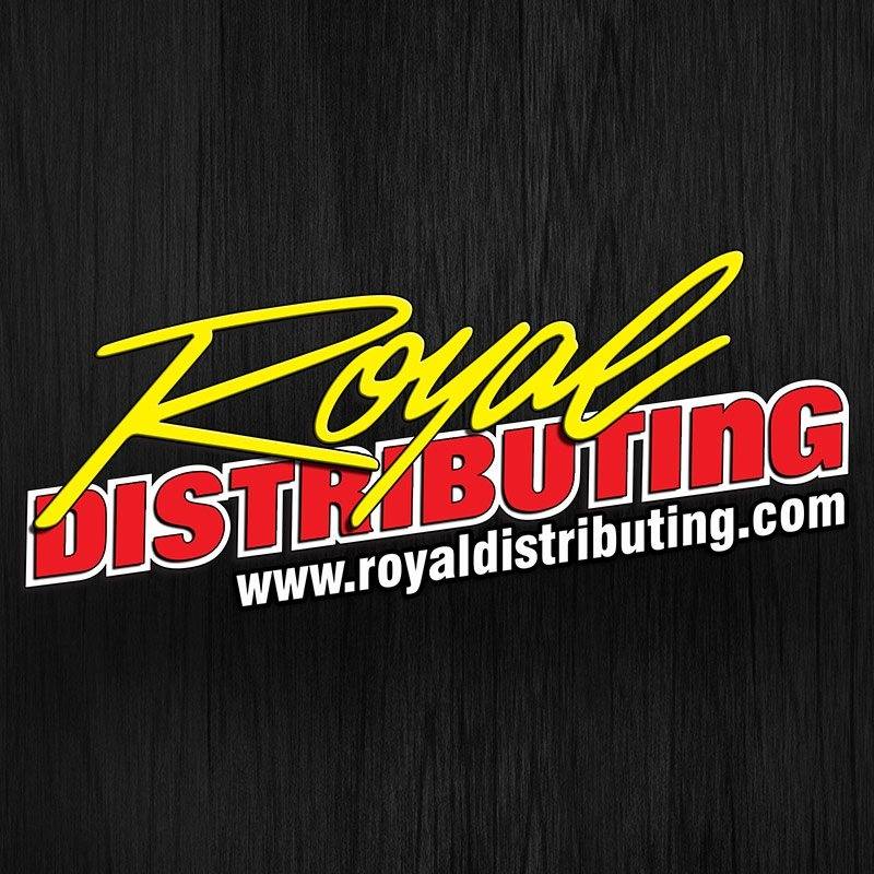 LOOKING TO GET YOUR GEAR EARLY? LOOKING TO GET YOUR GEAR EARLY?