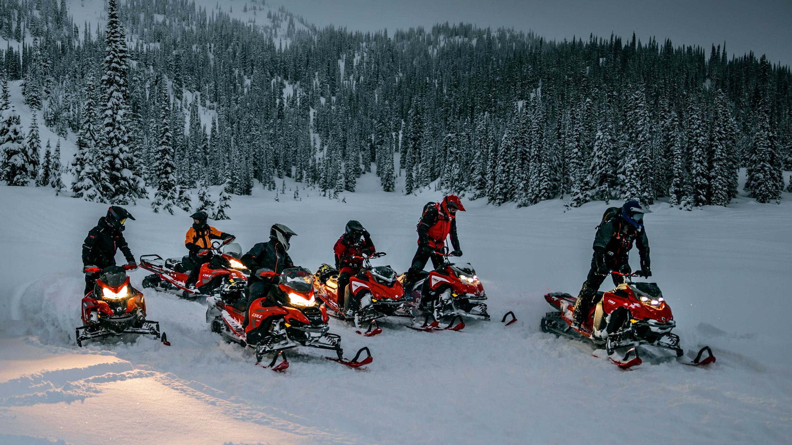 LYNX BRAND OF SNOWMOBILES INTRODUCES NEW PLATFORM, MORE POWER, AND A CONNECTED EXPERIENCE LYNX BRAND OF SNOWMOBILES INTRODUCES NEW PLATFORM, MORE POWER, AND A CONNECTED EXPERIENCE